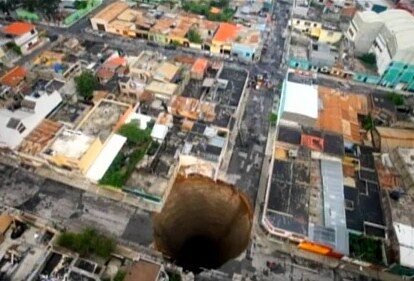 FOTO: Guatemala Sinkhole