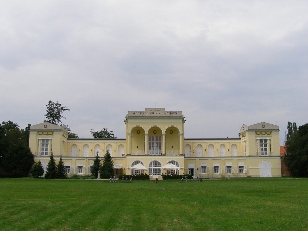 FOTO: Hraniční zámeček