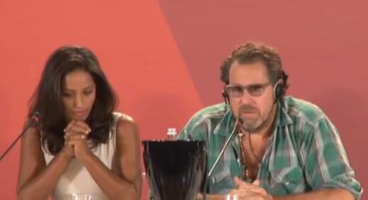 Foto: Scénaristka a režisér filmu Miral