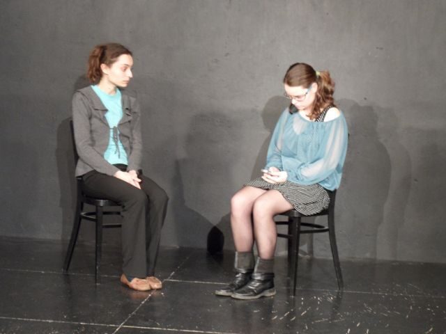 FOTO: Zdeňka Brychtová a Barbora Šabartová ve hře Ras al Chajma