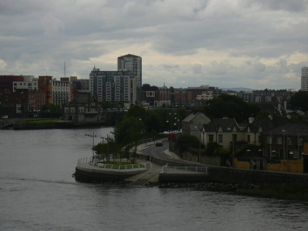 Limerick-moderní výstavba, Foto: Jana Roszková