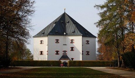 Renesanční letohrádek Hvězda