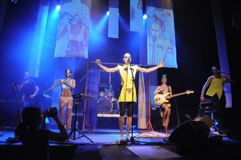 Unifiction v Akropolis 28.4.2011