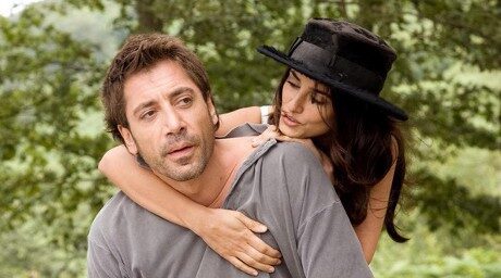 FOTO: Penélope Cruz s manželem Javierem Bardemem ve snímku Vicky Cristina Barcelona