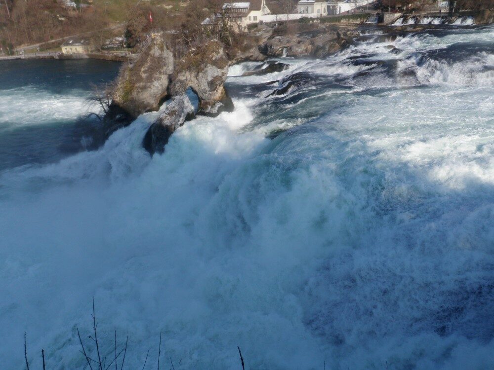 FOTO: Vodopády Rheinfall