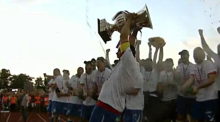 Pavel Horváth s pohárem pro mistra ligy