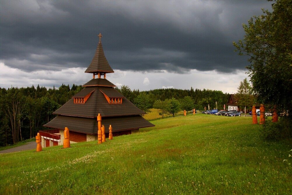 FOTO: Zvonice na vrcholu umělců, na Soláni