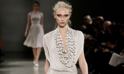 FOTO: Kolekce jaro/léto 2011 Georges Hobeika