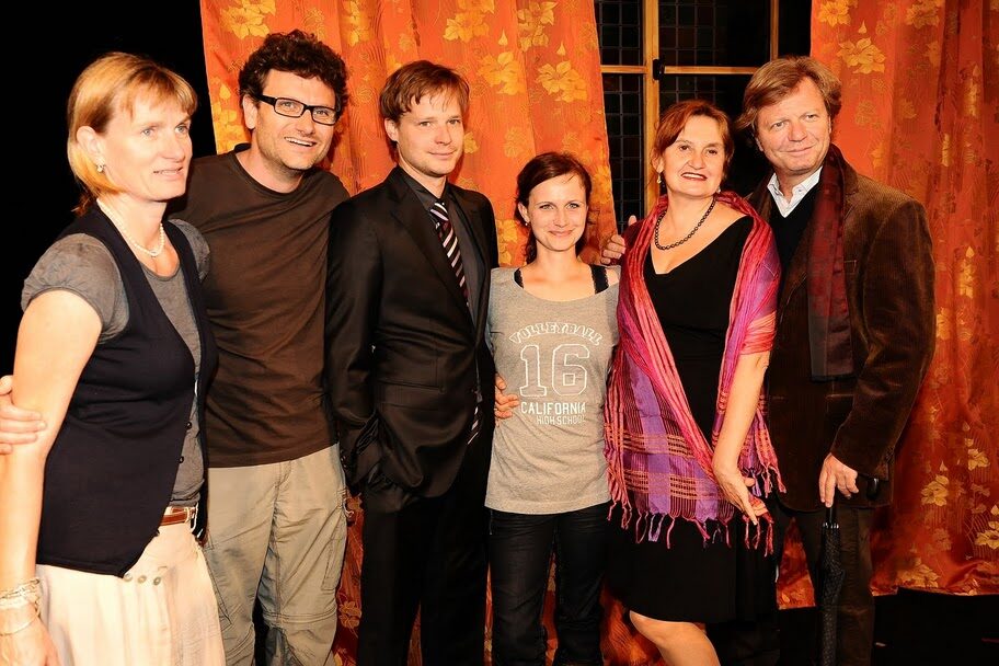 FOTO: Režisér a scenárista Patrik Hartl s herci