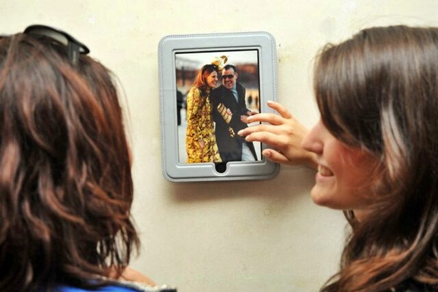 FOTO: Fotografie z vernisáže výstavy NOW&WOW v Langhans galerii Praha