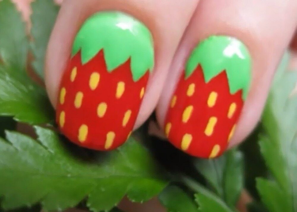 FOTO: Jahodové nehty