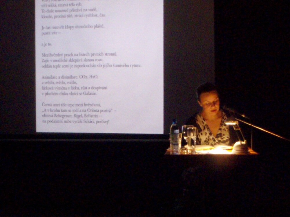 Julia Fiedorczuk při čtení