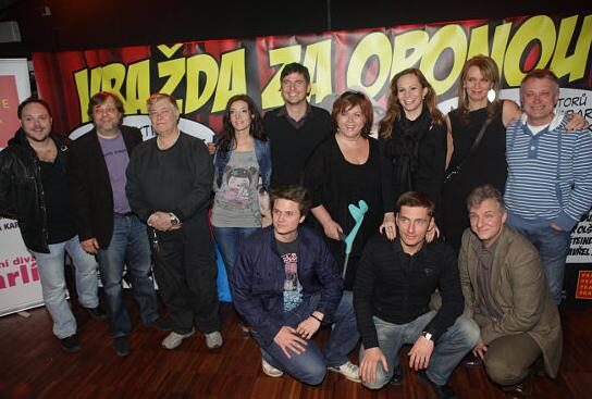 Foto: Vražda za oponou