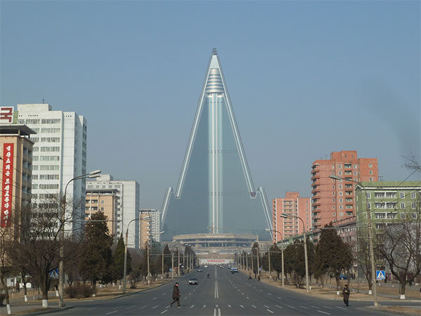 FOTO: Ryugyong, severokorejský paskvil nebo veledílo?, Zdroj: archiv