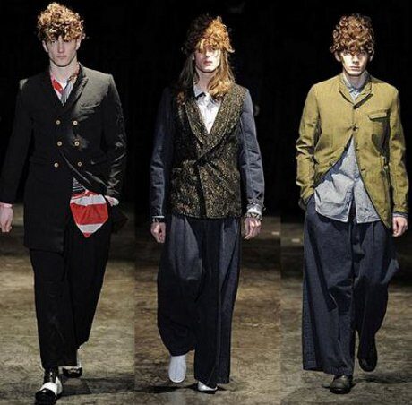 FOTO: Comme des Garcons podzim zima 2011/2012