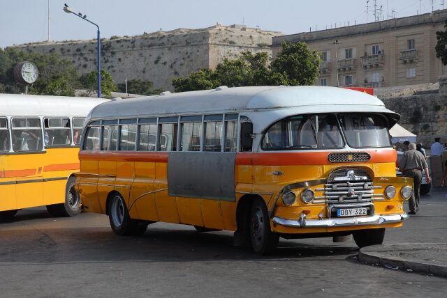 FOTO: Levné cestování na velké dálky, autobus