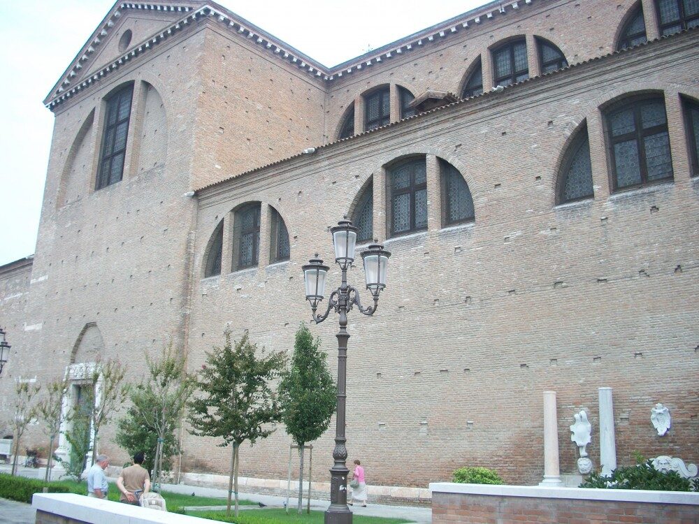 FOTO: Jeden z mnoha krásných kostelů, Zdroj: Archiv Moniky Bukáčkové