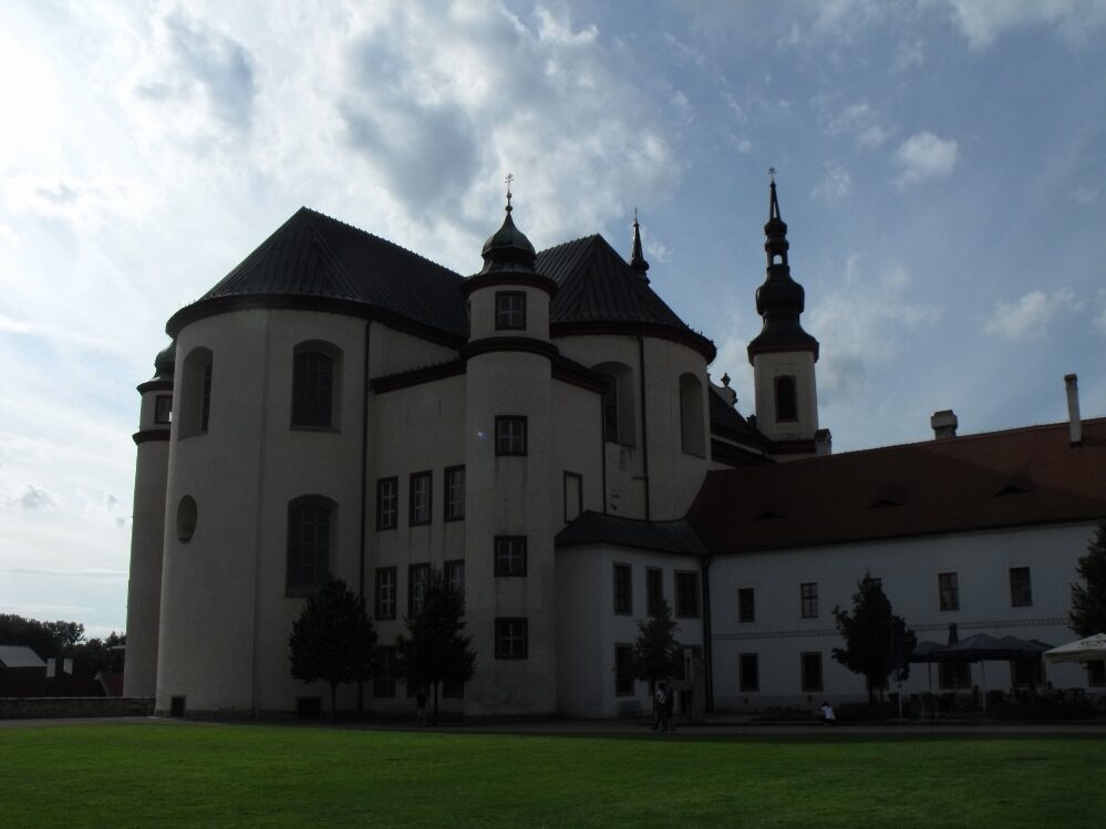 FOTO: Chrám Nalezení sv. Kříže