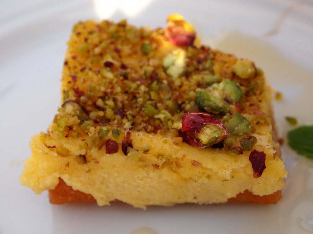 FOTO: Dezert Aish al Saraya z restaurace Dahab