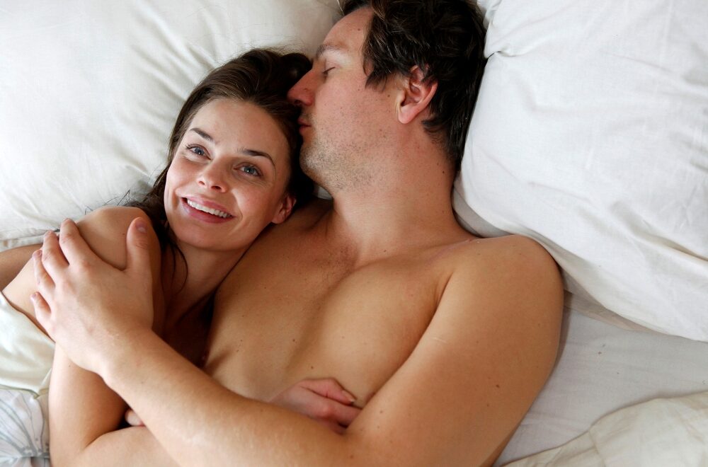 FOTO: Happy Happy (2010)