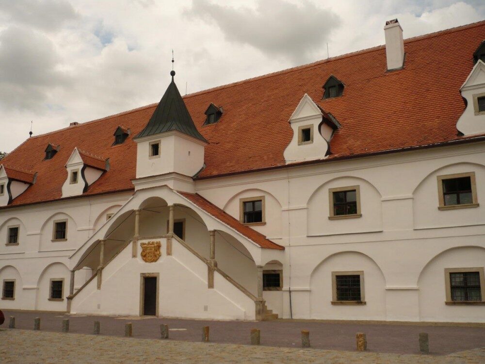 FOTO: mlýn ve Slupi