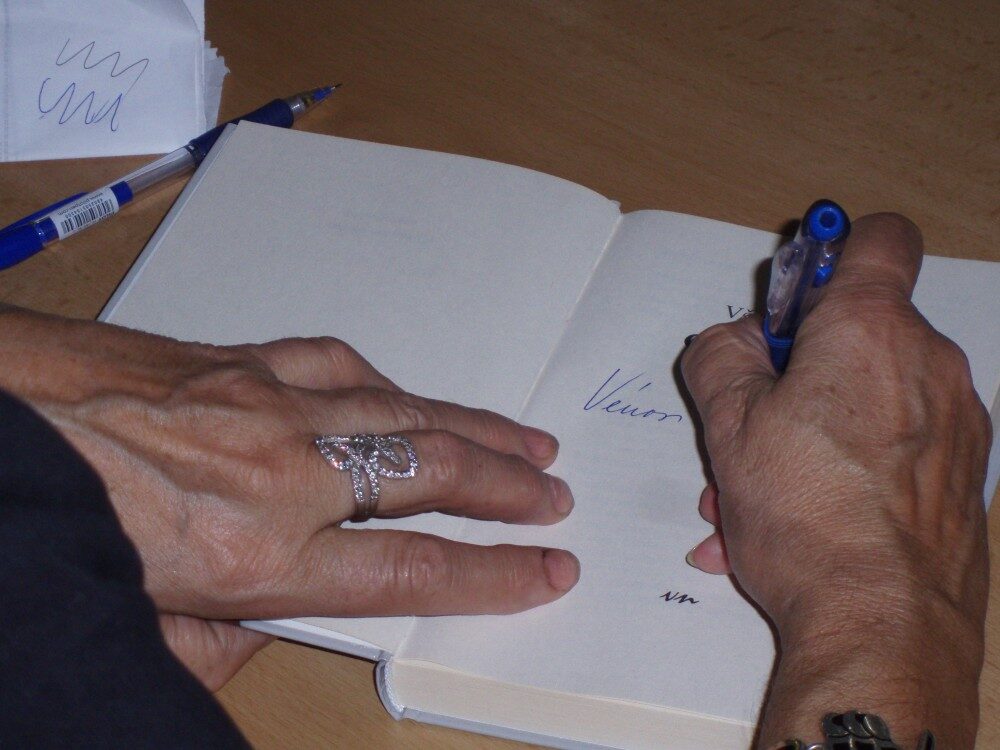 Věra Nosková při autogramiádě v Ostravě