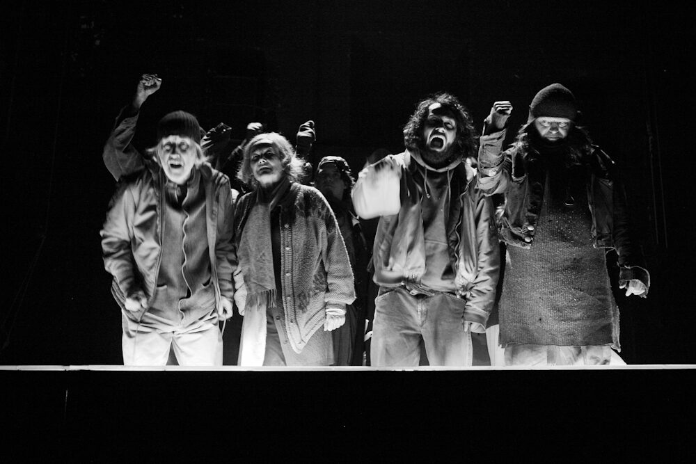 FOTO: Domov můj a hlavní čtveřice bezdomovců