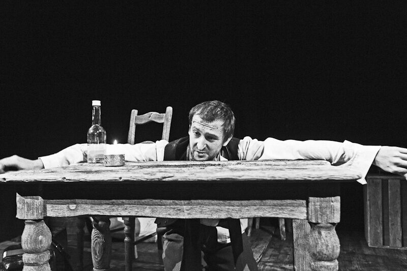 FOTO: Martin Hofmann jako opilec Marmeladov