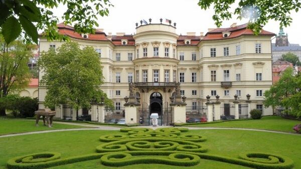 OBR: Lobkovický palác