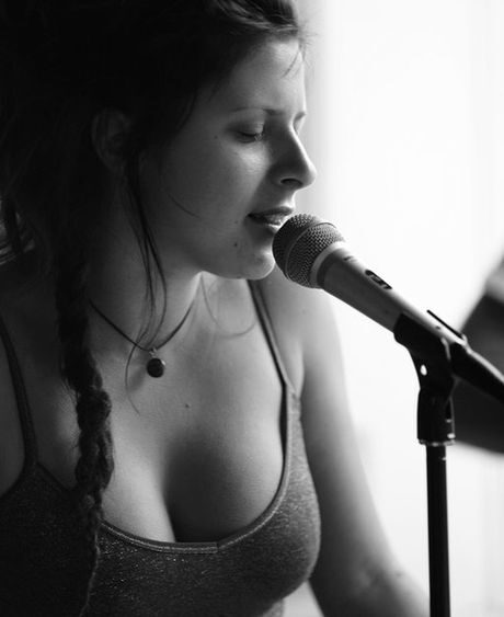 FOTO: Zpěvačka Sisa z kapely The Spankers