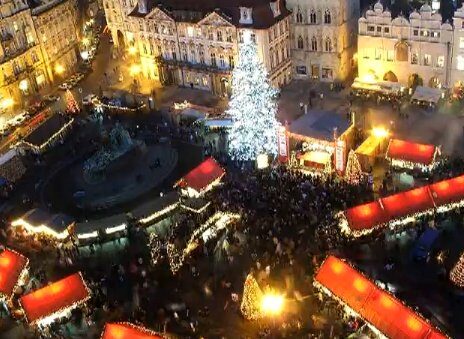 FOTO: Tradiční vánoční trhy na Staroměstském náměstí