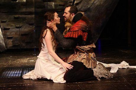 FOTO: Markéta Lazarová (Petra Tenorová) a Mikoláš Kozlík (Radek Žák)