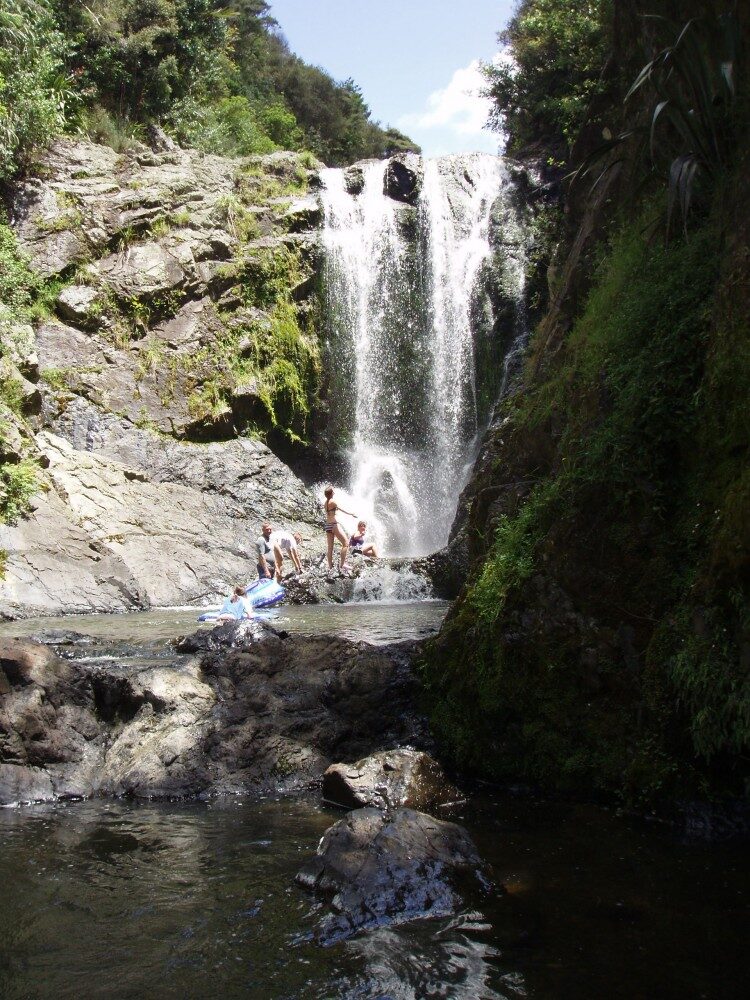 FOTO: Koupání ve vodopádech