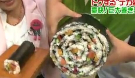 FOTO: Největší sushi na světě v japonské restauraci Umewaka