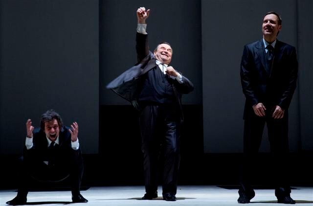 Foto: Enron ve Stavovském divadle