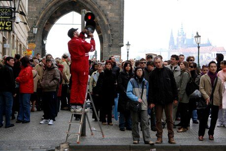 FOTO: roman-tyc-semafory-karluv-most