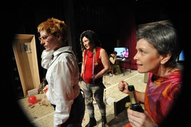 FOTO: Inscenace Divadla Na zábradlí s názvem Denně