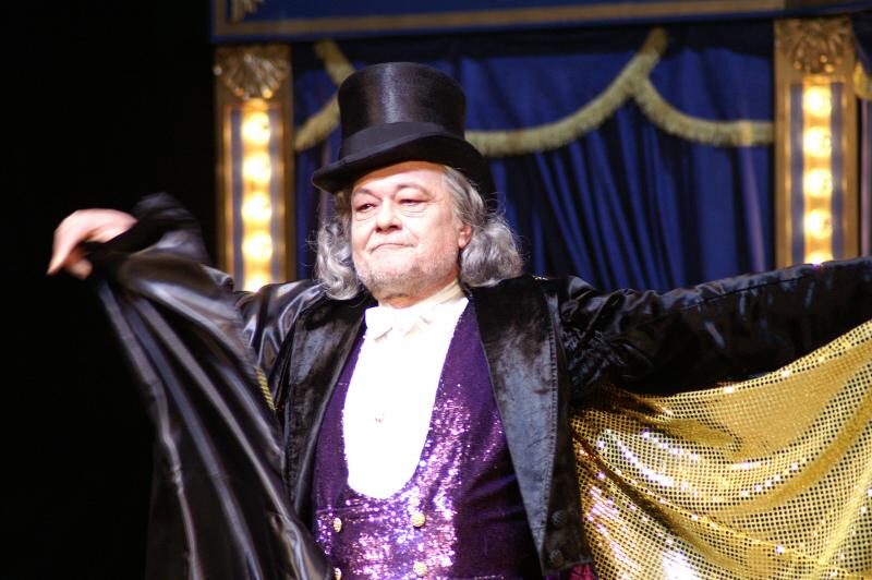 dušan sitek-august august, august Zdroj: Petr Koubek, www.divadlopodpalmovkou.cz