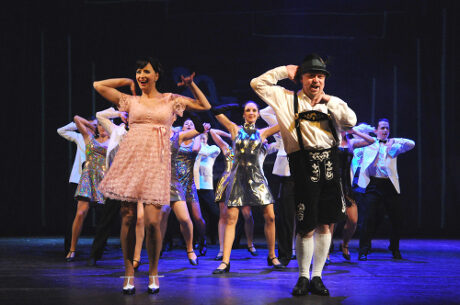 FOTO: Daniela Šinkorová a Jiří Untermüller v muzikálu Prodavači snů (DJKT, 2012)