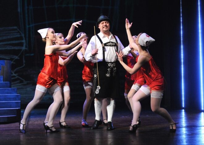 FOTO: Jiří Untermüller v muzikálu Prodavači snů (DJKT, 2012)