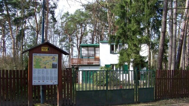 FOTO: Hrabalova chata v Kersku