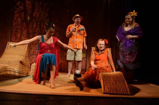 FOTO: Na mělčině, Divalo Kalich_2