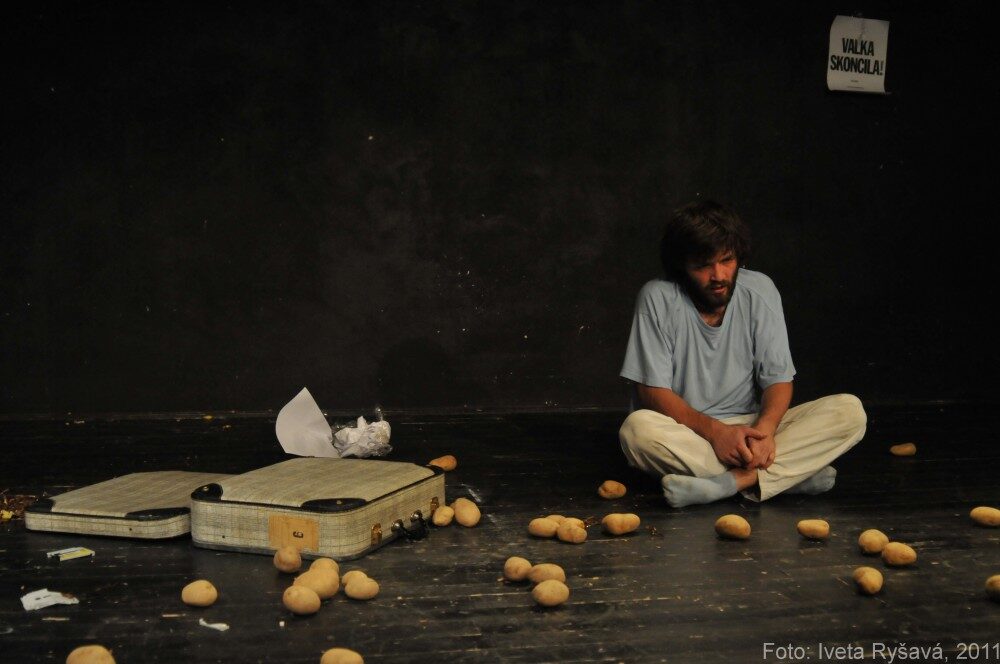 FOTO: Kdo chytá brouka v žitě v rámci festivalu Zlomvaz.