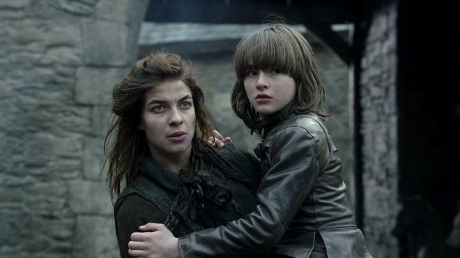 FOTO: Natalia Tena jako představitelka postavy jménem Osha v seriálu Hra o trůny
