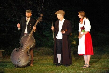 FOTO: Lucerna (DS Jezírko)