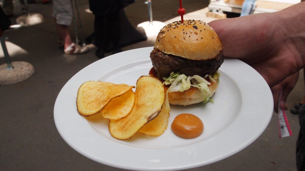 FOTO: Hovězí hamburger