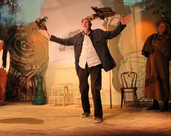 FOTO: Muž na větvi - Jan Schmid