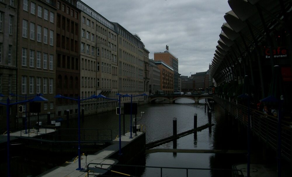 FOTO: Hamburg je město na vodě. Zdroj: Archiv Monika Bukáčkové