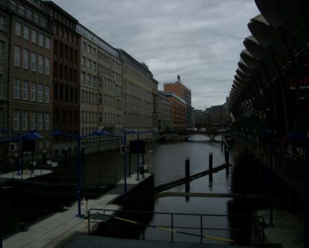 FOTO: Hamburg je město na vodě. Zdroj: Archiv Monika Bukáčkové