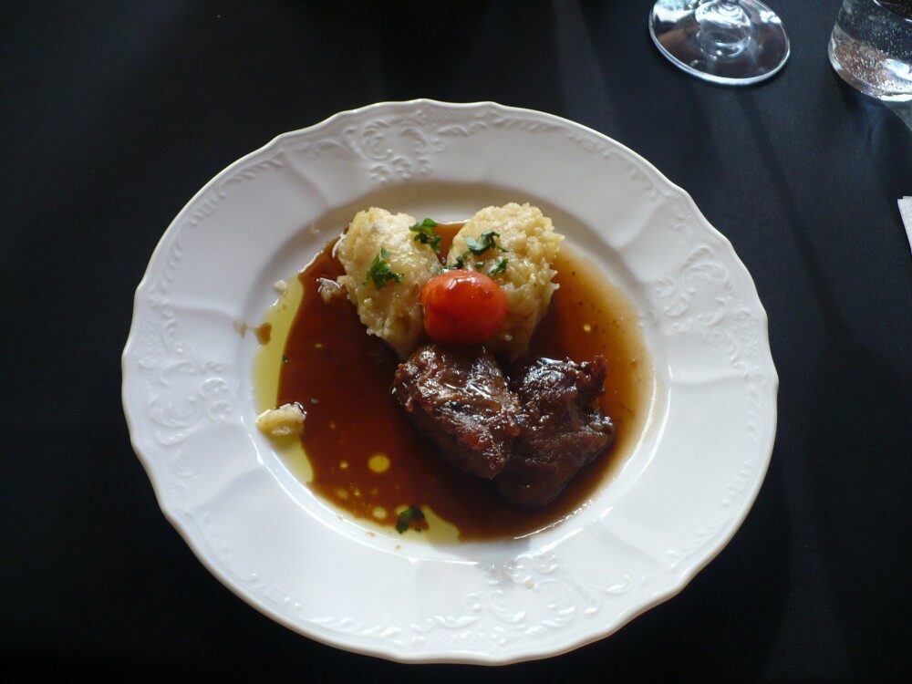 FOTO: Telecí líčka na víně